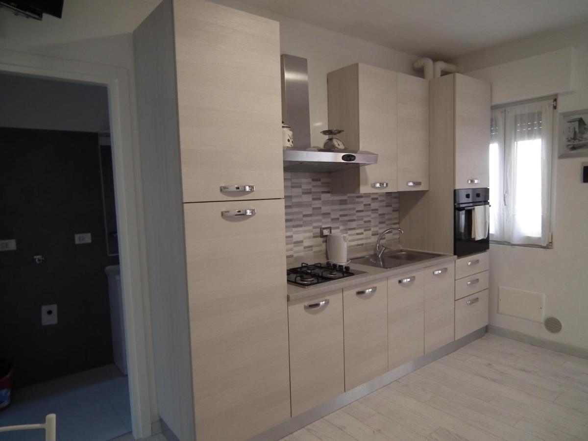 Condominio Belletti Lignano Sabbiadoro Esterno foto
